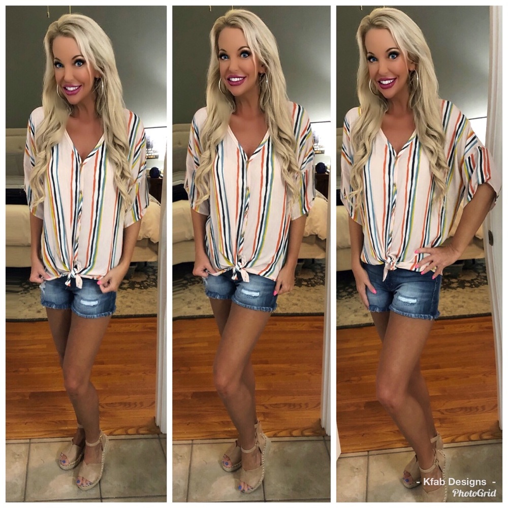 🛍LAST 3! Blush Tie Front Striped Top! - Picture 7 of 8